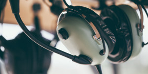airplane earphones
