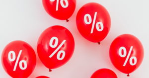 Red balloons for a sale or discount deal